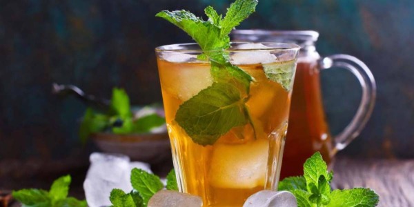 Té frío con hierbabuena: atrévete con un sabor saludable y refrescante