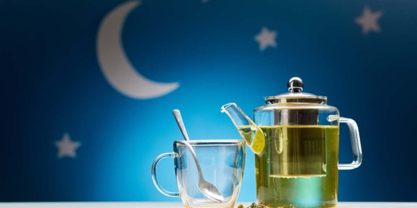 Descubre la infusión de tus sueños: beneficios del té verde por las noches